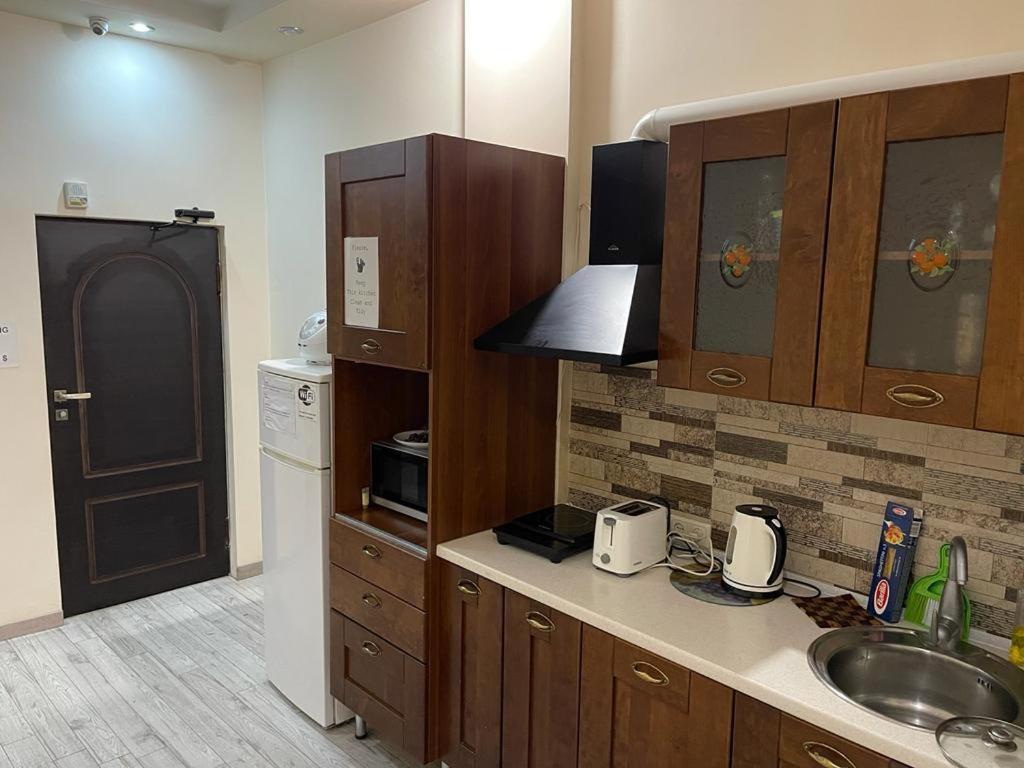 Yerevan Guest House Bagian luar foto